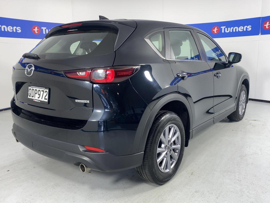 Photo '7' of Mazda CX-5