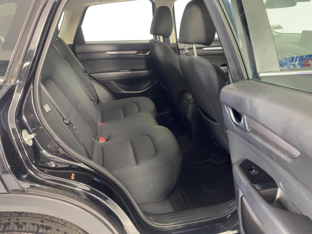 Photo '20' of Mazda CX-5