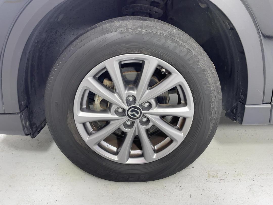 Photo '10' of Mazda CX-5
