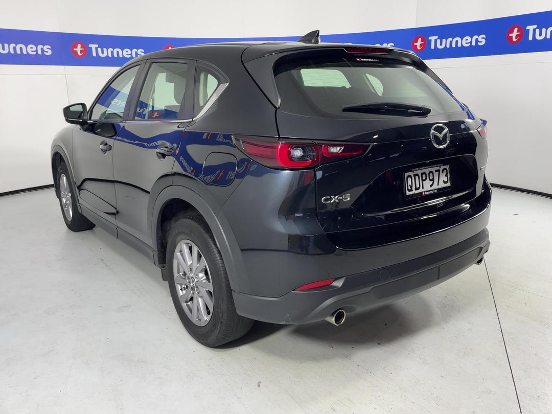 Photo '5' of Mazda CX-5