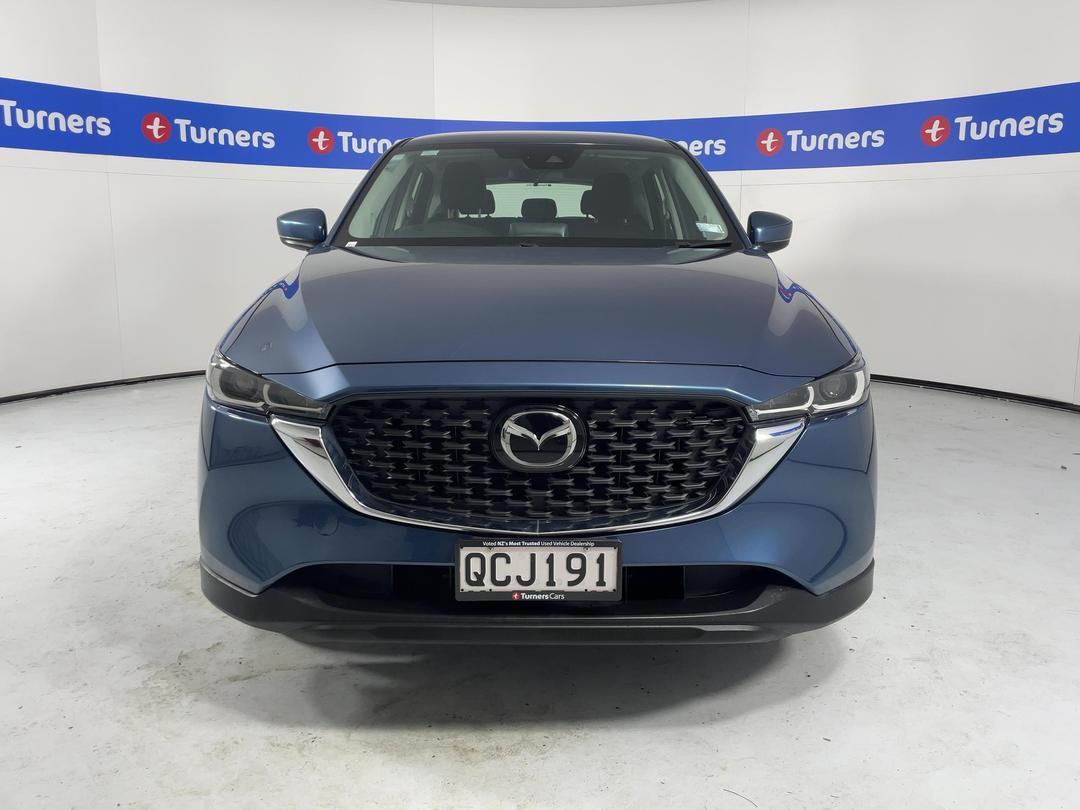 Photo '2' of Mazda CX-5