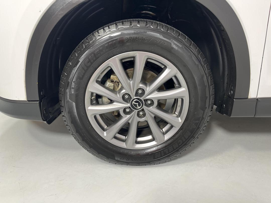 Photo '10' of Mazda CX-5