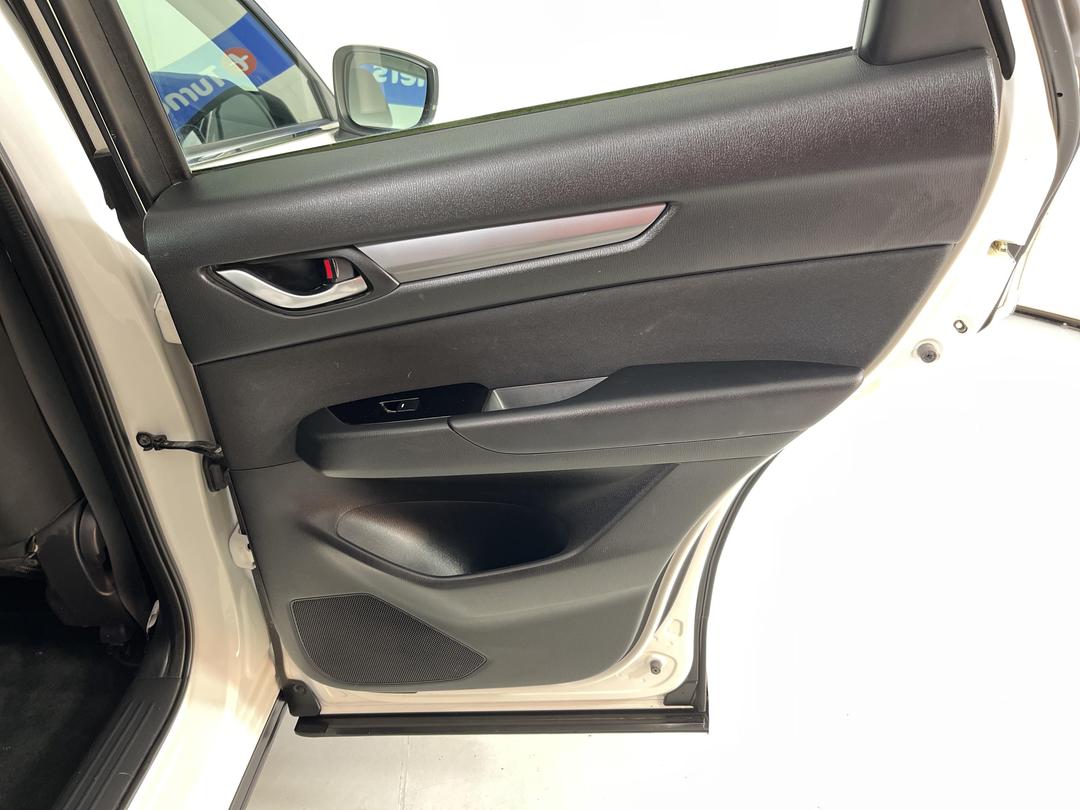 Photo '19' of Mazda CX-5