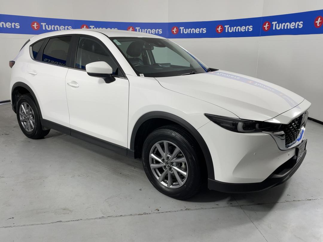 Photo '1' of Mazda CX-5