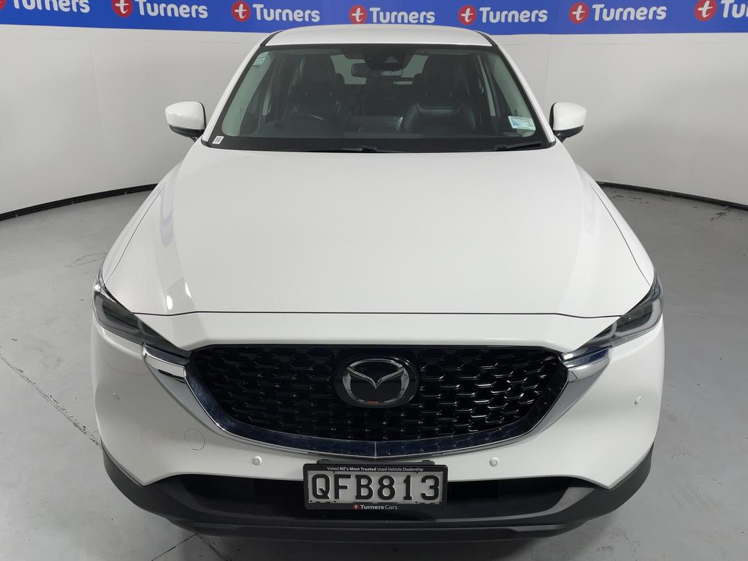 Photo '2' of Mazda CX-5