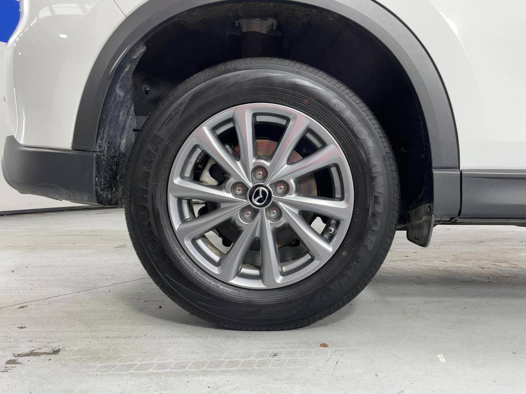 Photo '12' of Mazda CX-5