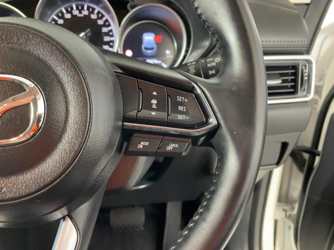 Photo '32' of Mazda CX-5