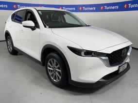 Photo '1' of Mazda CX-5