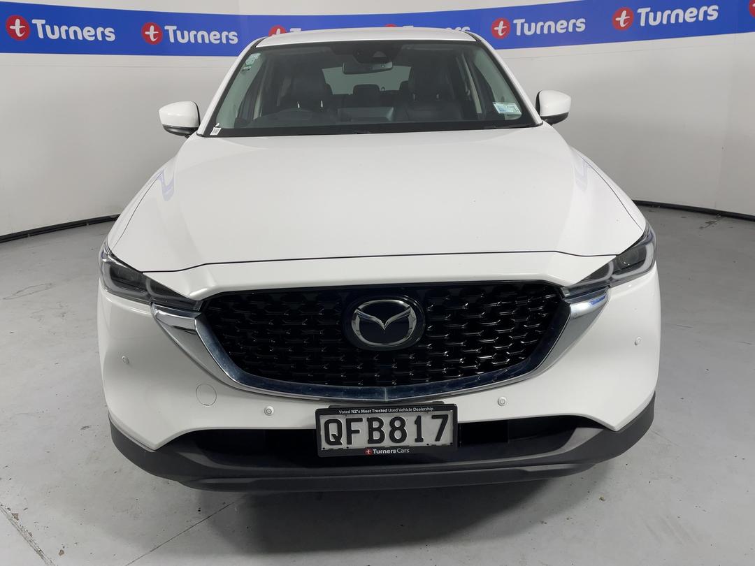 Photo '2' of Mazda CX-5