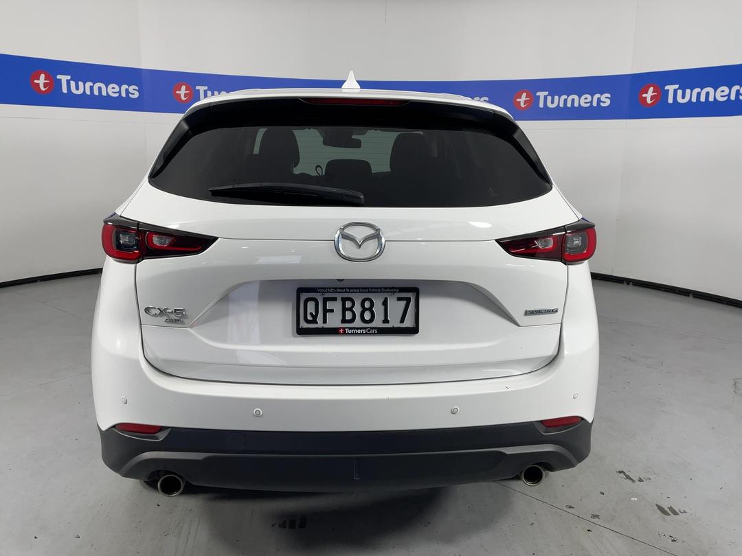 Photo '6' of Mazda CX-5