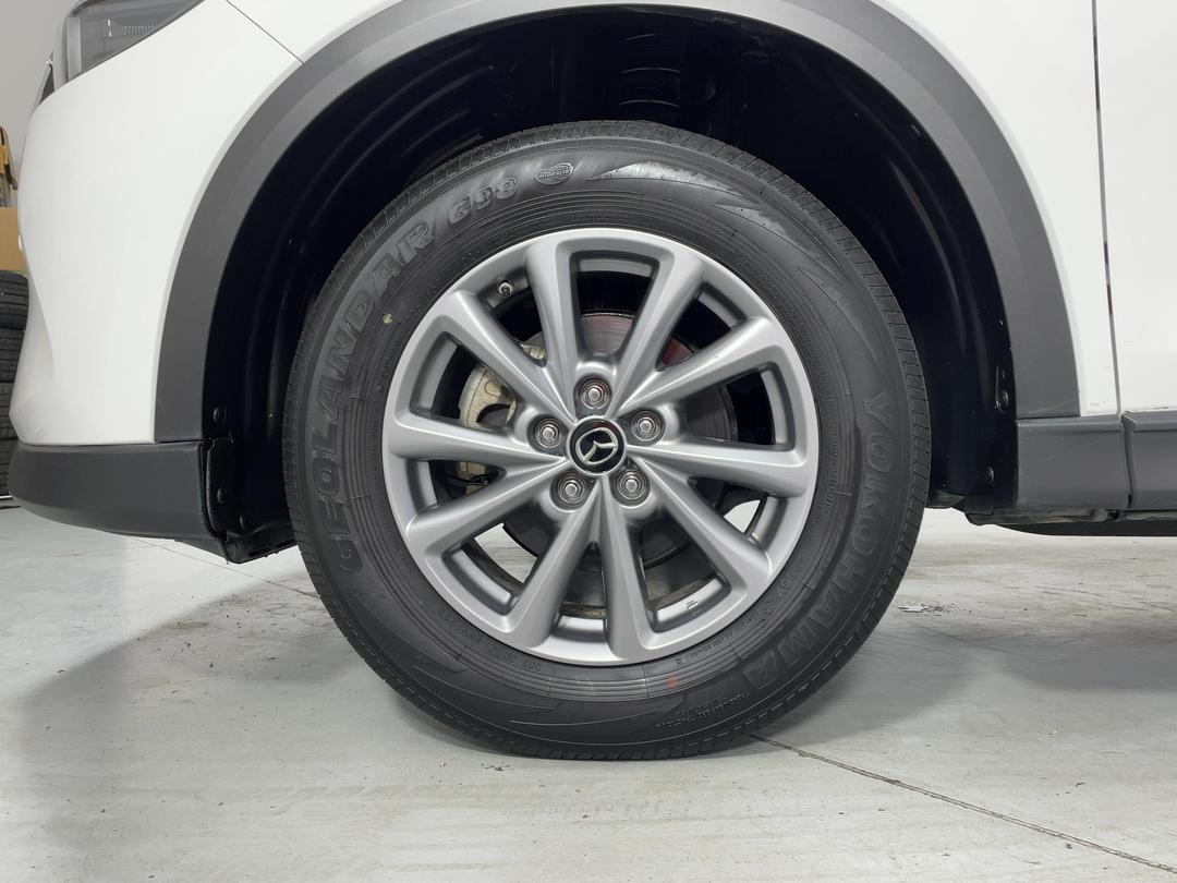 Photo '10' of Mazda CX-5