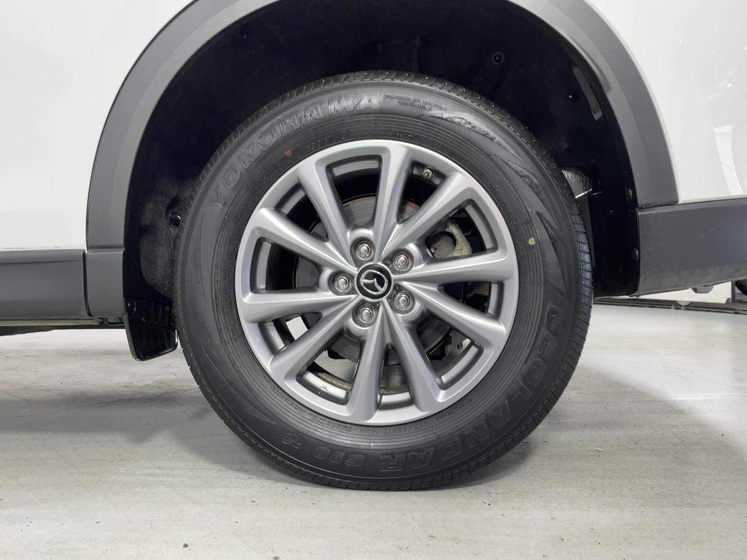 Photo '11' of Mazda CX-5