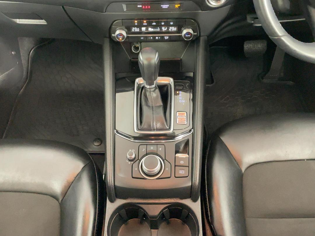 Photo '18' of Mazda CX-5