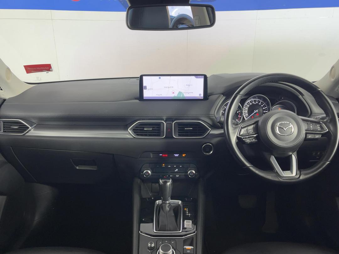 Photo '17' of Mazda CX-5