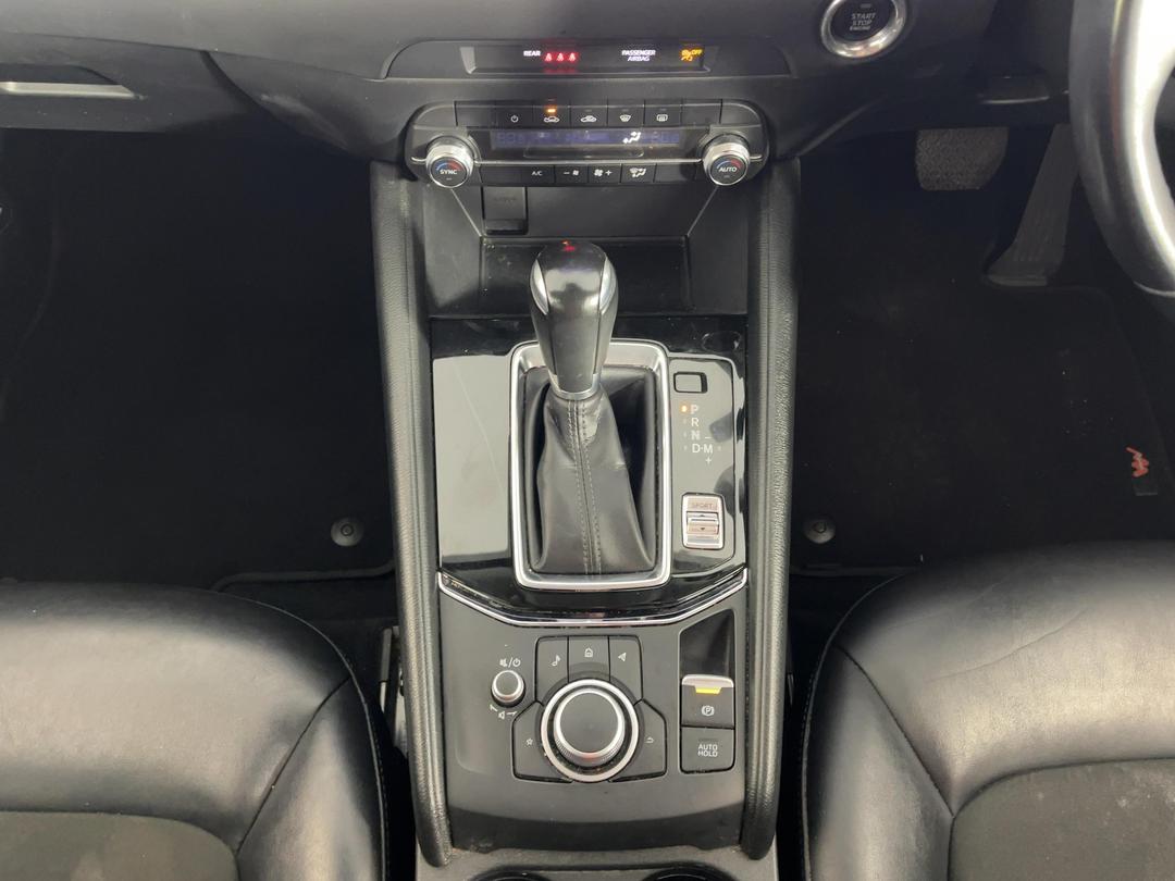 Photo '18' of Mazda CX-5