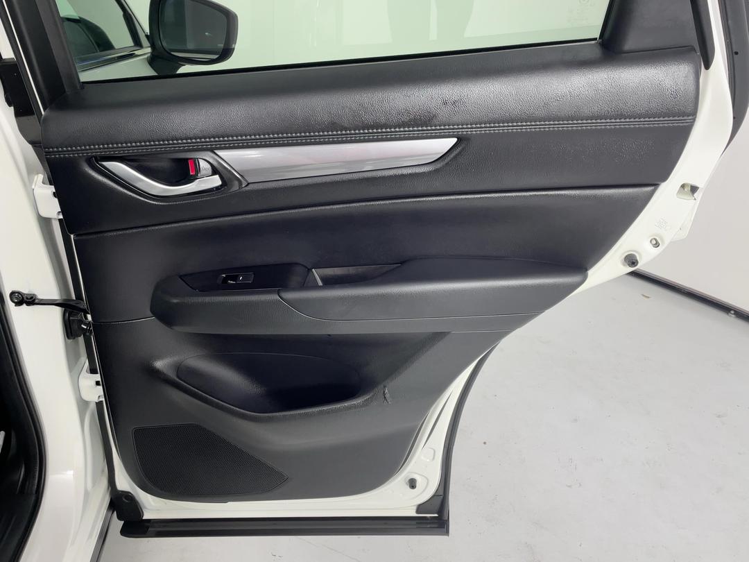 Photo '19' of Mazda CX-5