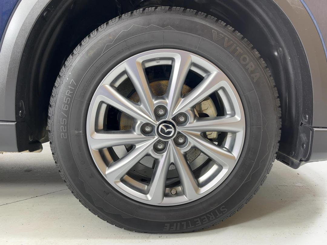 Photo '9' of Mazda CX-5