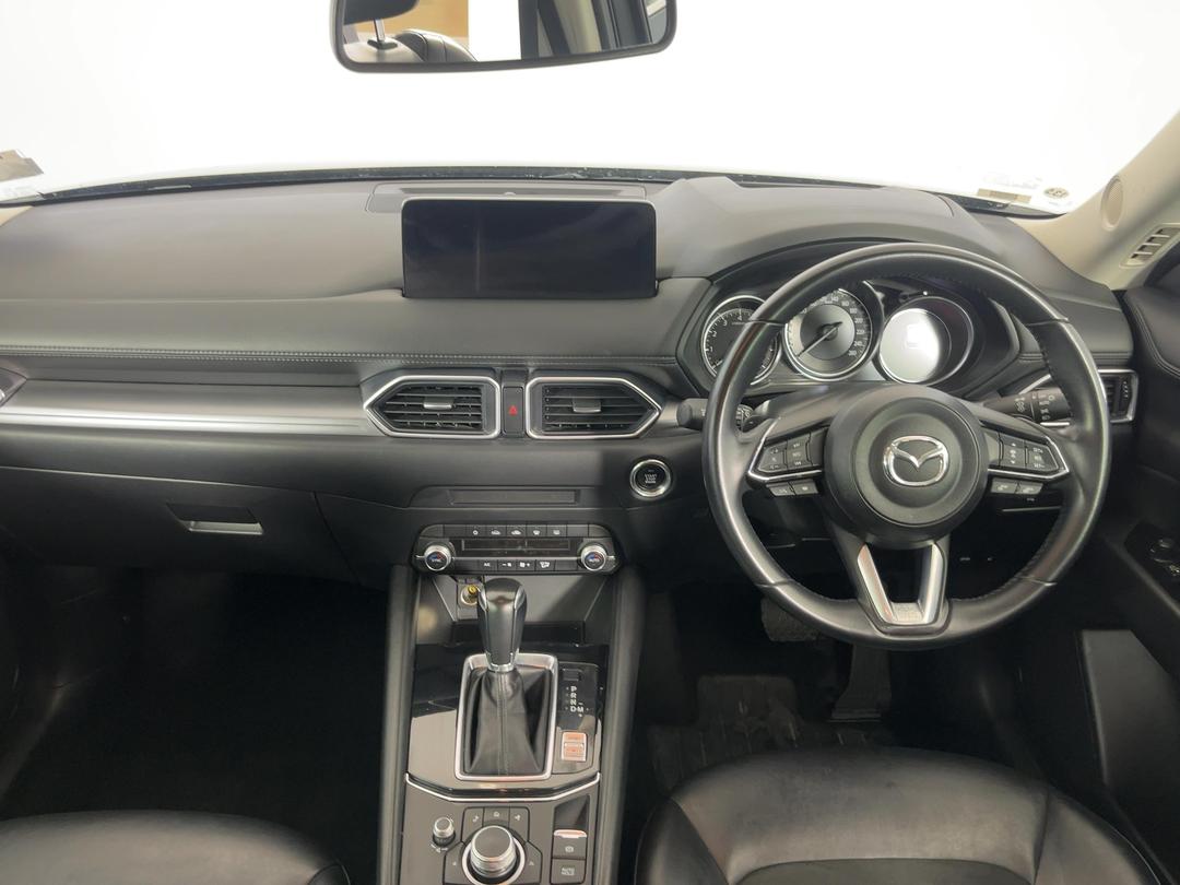 Photo '17' of Mazda CX-5