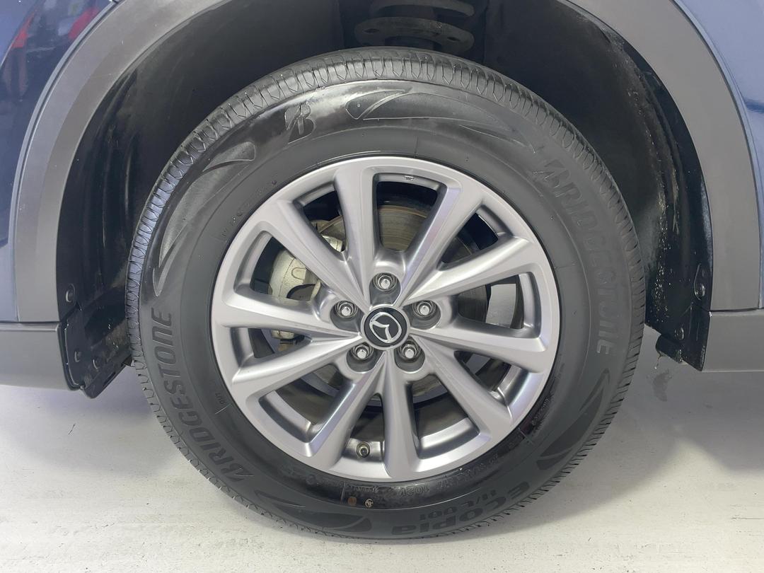 Photo '10' of Mazda CX-5