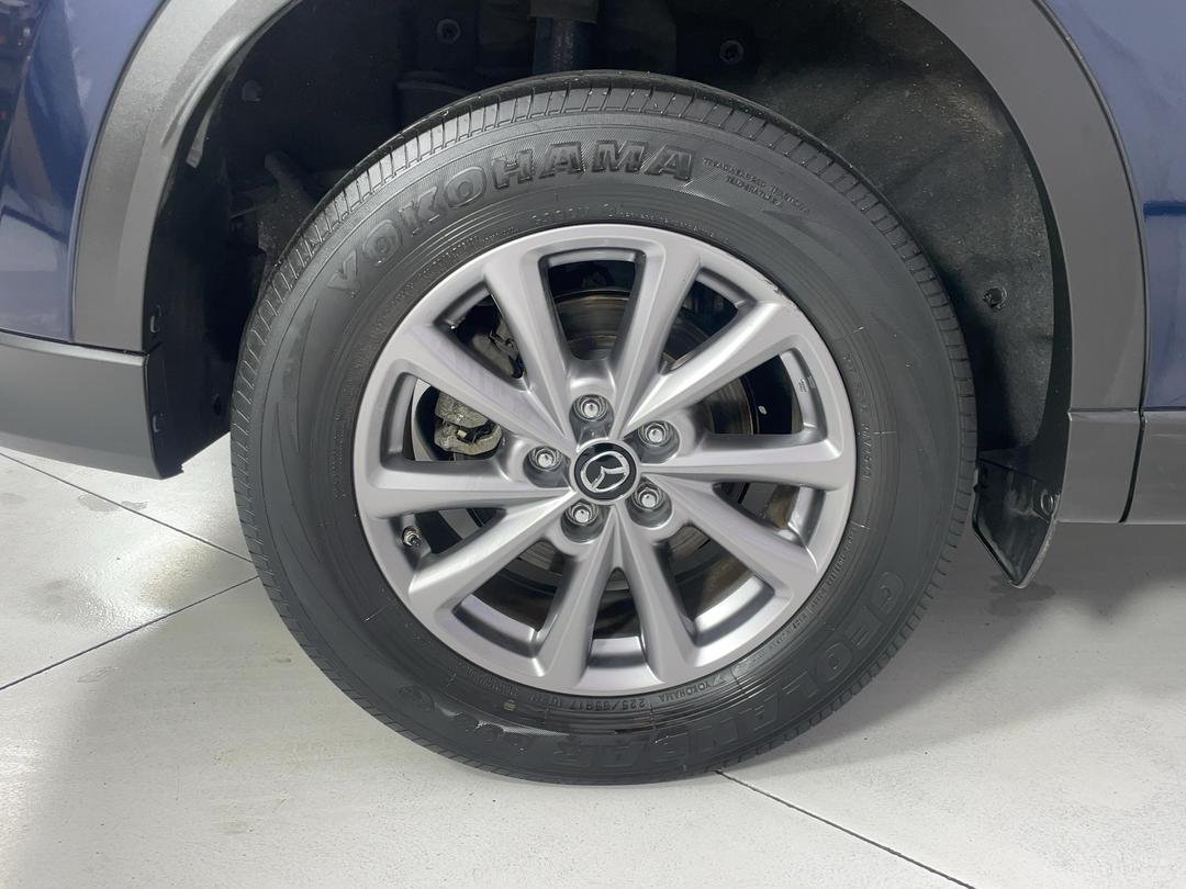 Photo '12' of Mazda CX-5