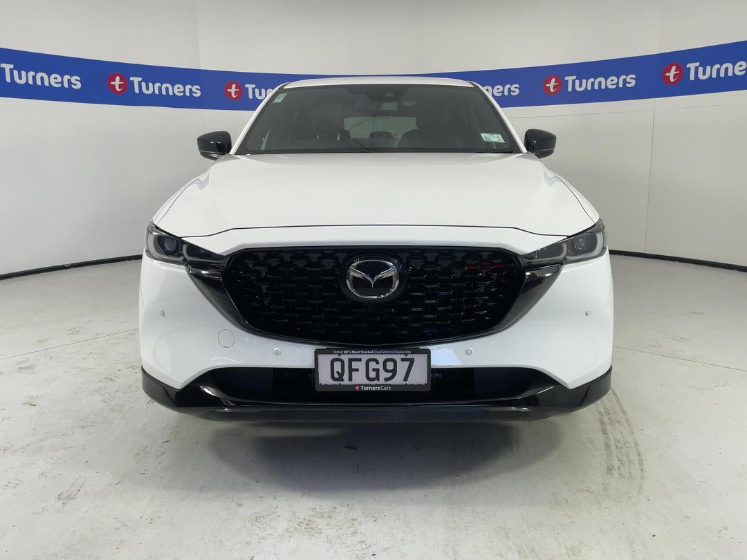 Photo '2' of Mazda CX-5