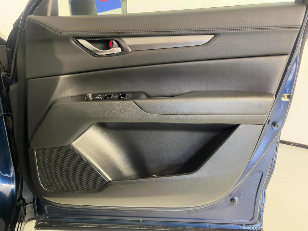 Photo '15' of Mazda CX-5