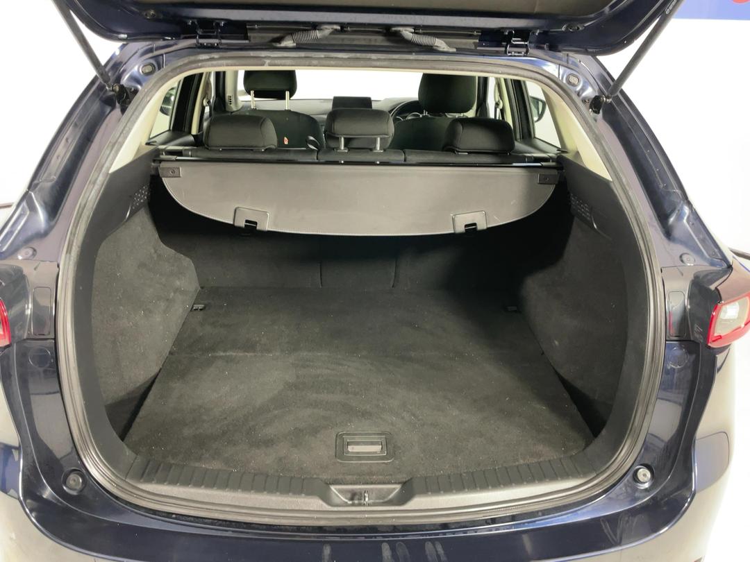 Photo '14' of Mazda CX-5