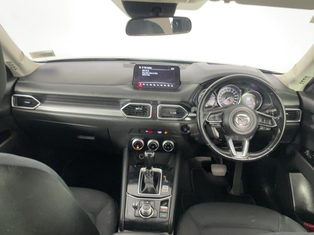 Photo '17' of Mazda CX-5