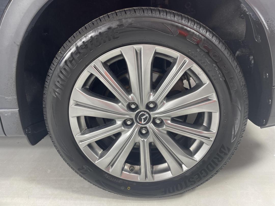 Photo '11' of Mazda CX-8