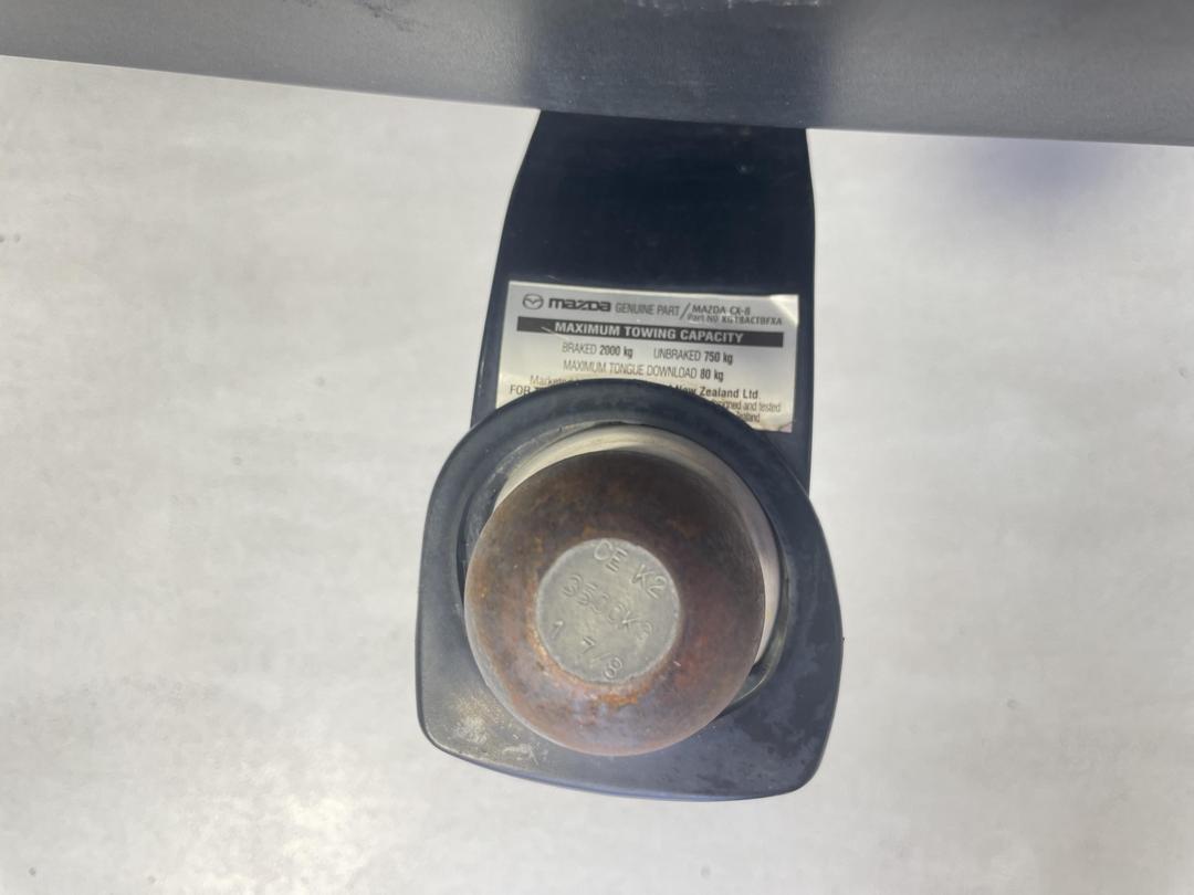 Photo '23' of Mazda CX-8