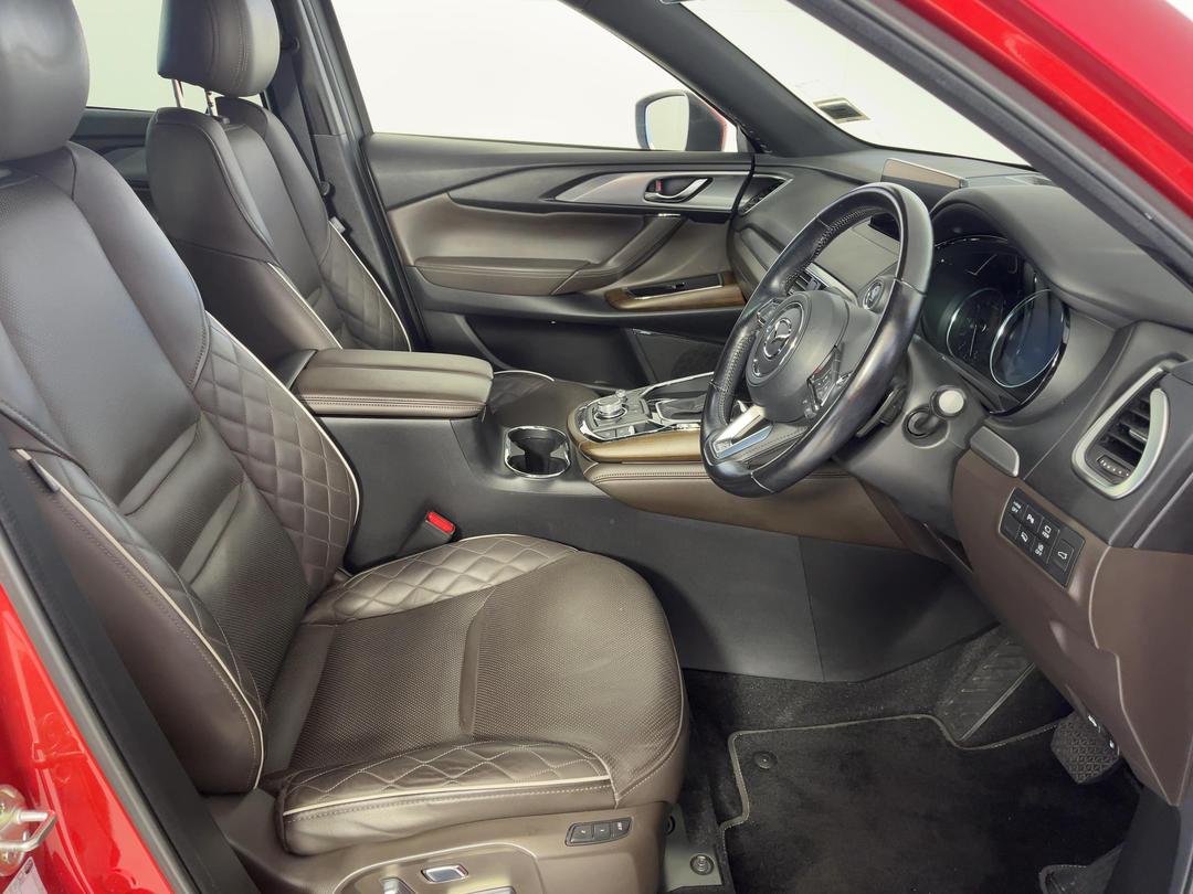 Photo '16' of Mazda CX-9