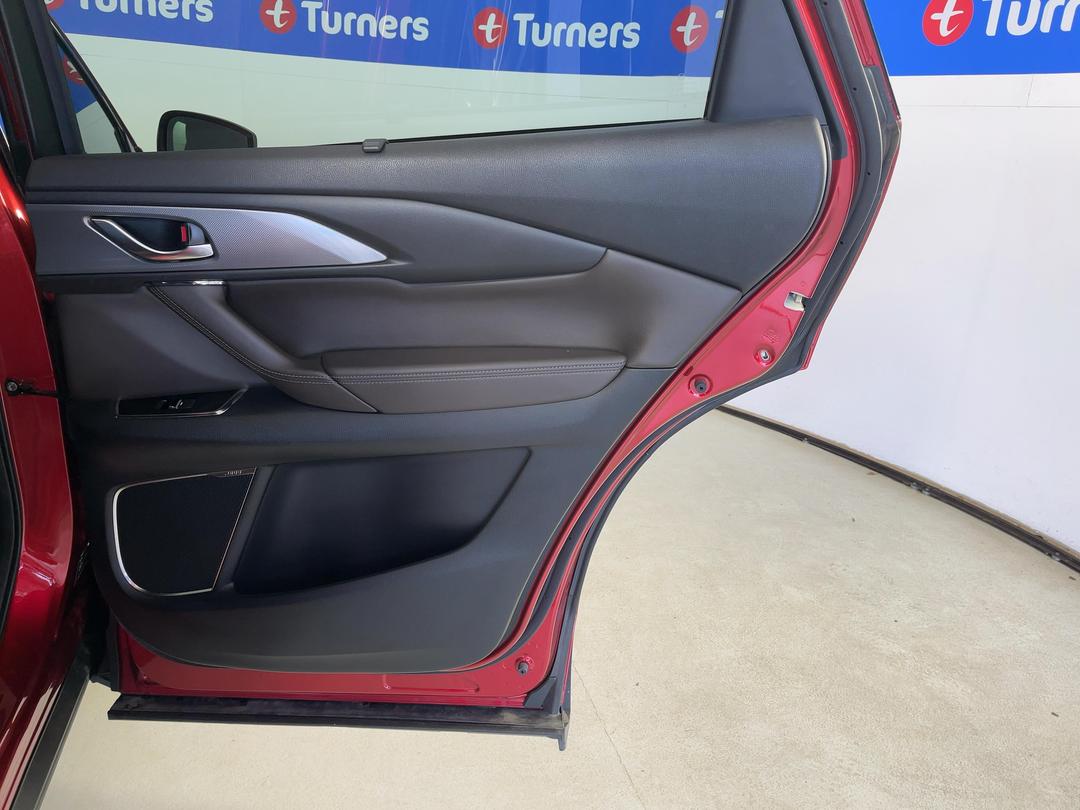 Photo '19' of Mazda CX-9