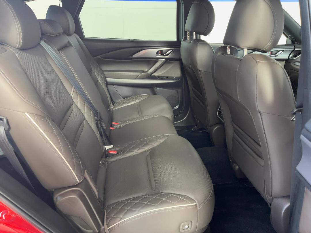 Photo '20' of Mazda CX-9