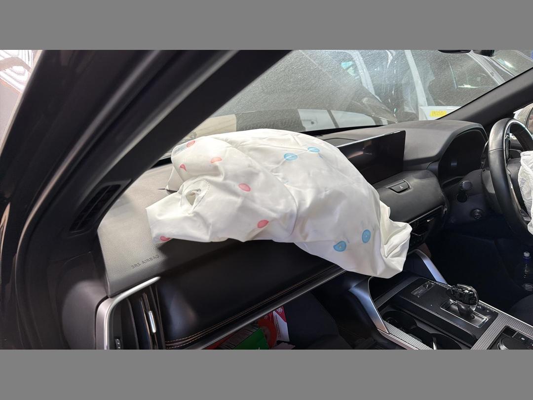 Photo '7' of Mazda CX-90 Takami Photo '7' of Mazda CX-90 Takami