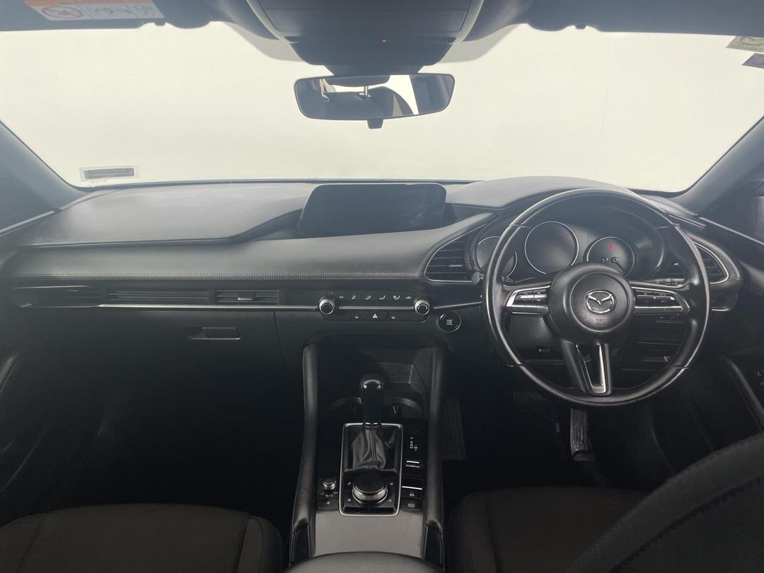 Photo '17' of Mazda Mazda3