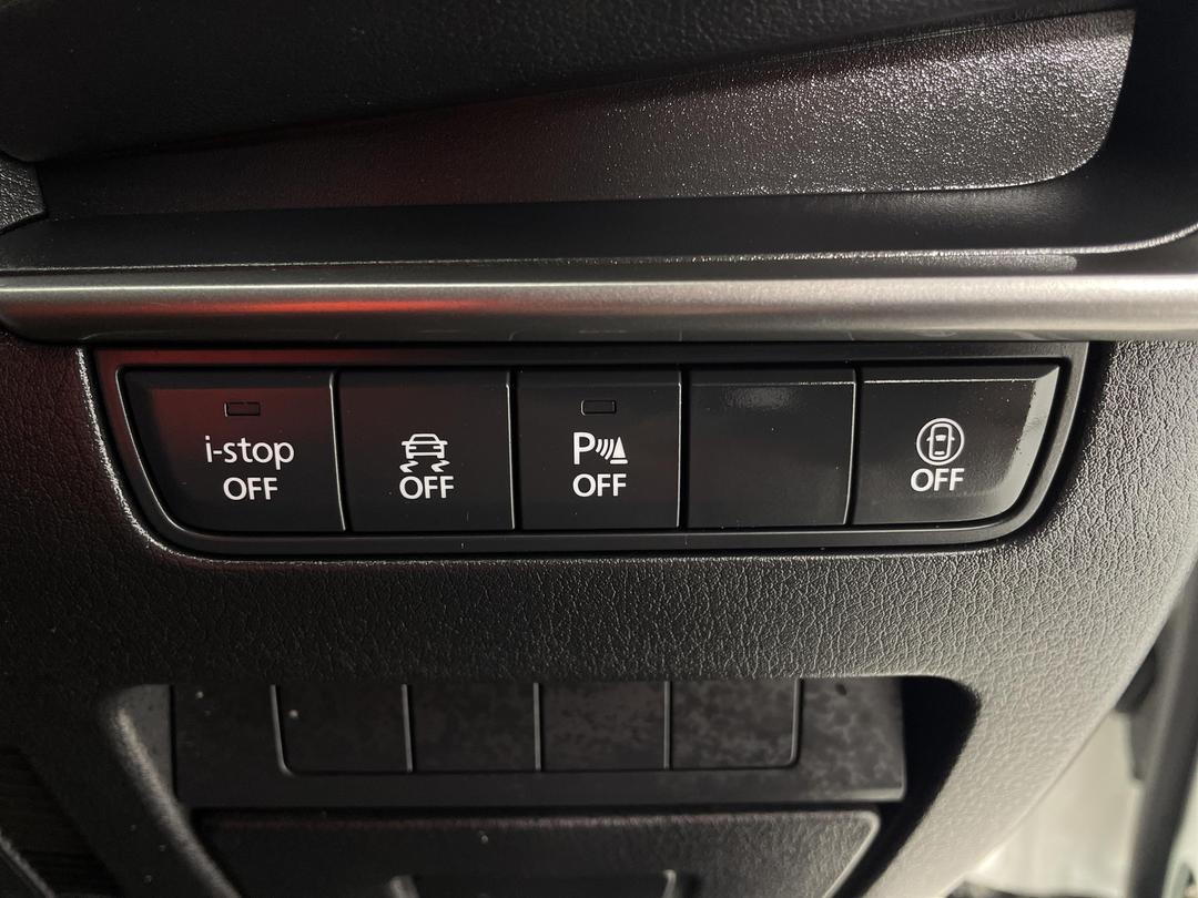 Photo '23' of Mazda Mazda3