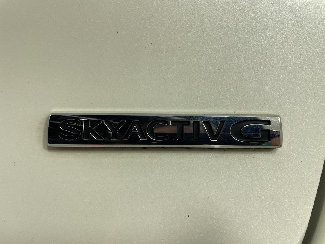 Photo '28' of Mazda Mazda3