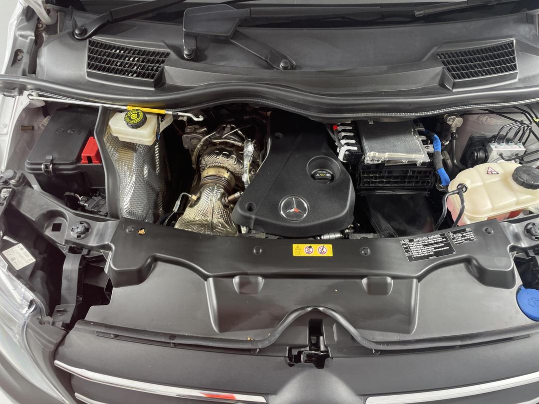 Photo '13' of Mercedes-Benz Vito