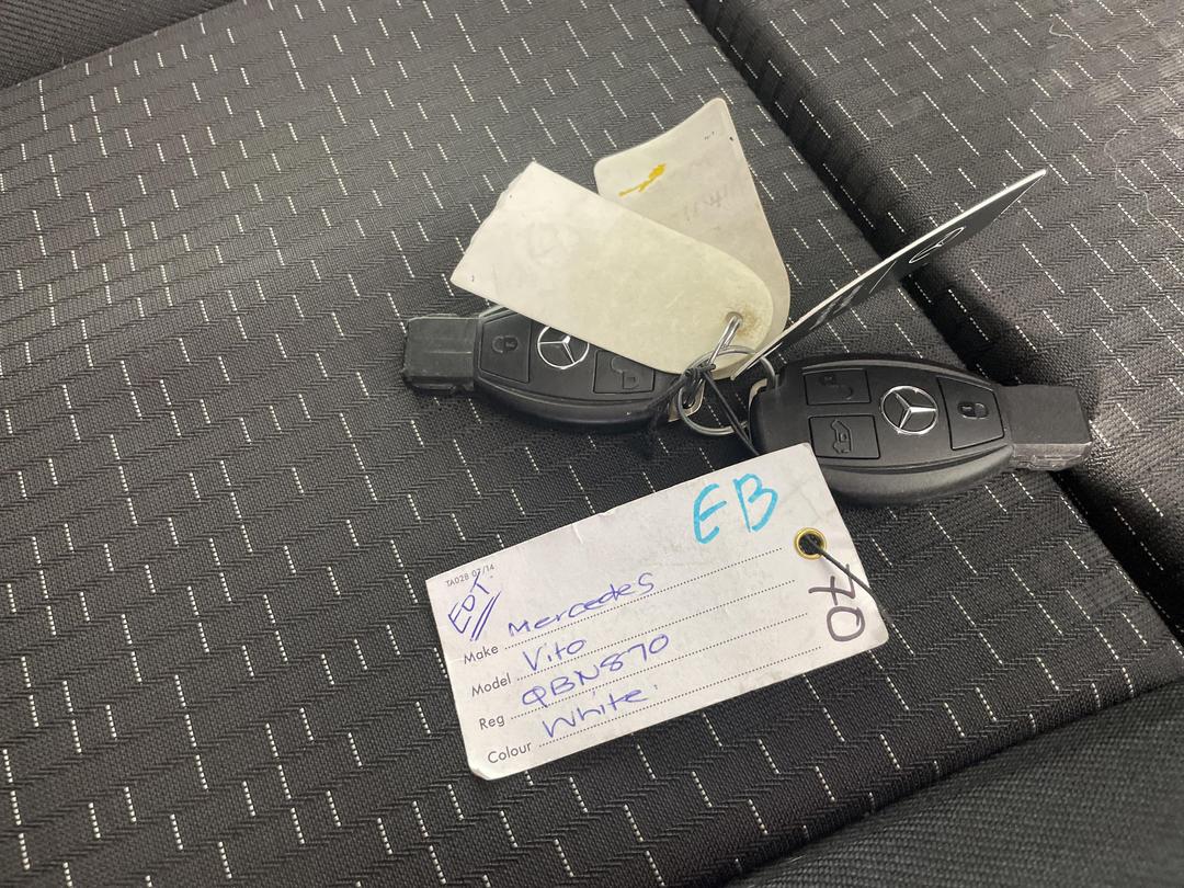 Photo '22' of Mercedes-Benz Vito