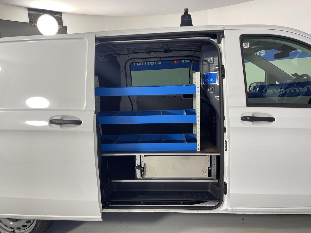 Photo '19' of Mercedes-Benz Vito