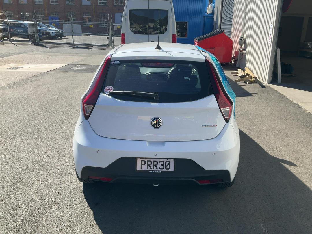 Photo '4' of MG 3 Core