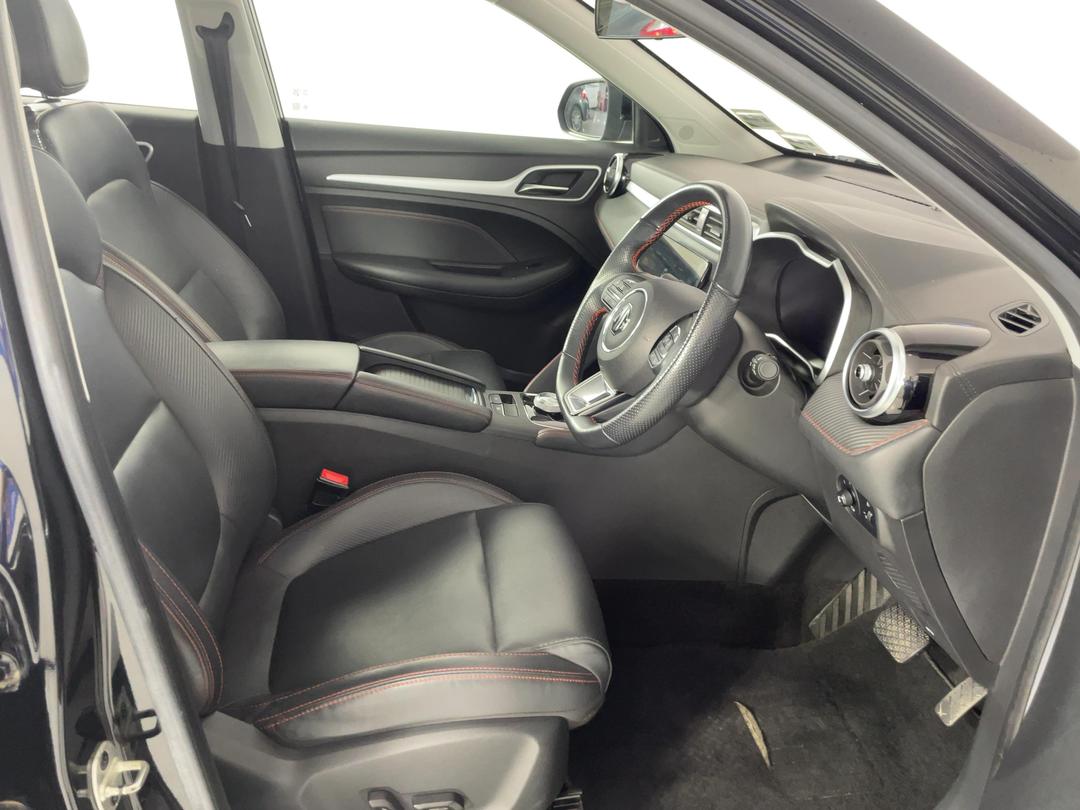 Photo '16' of MG ZS