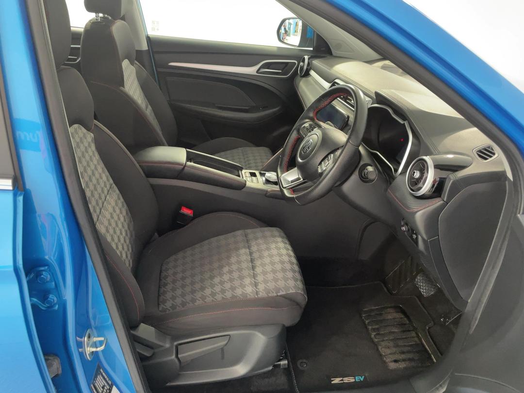 Photo '16' of MG ZS