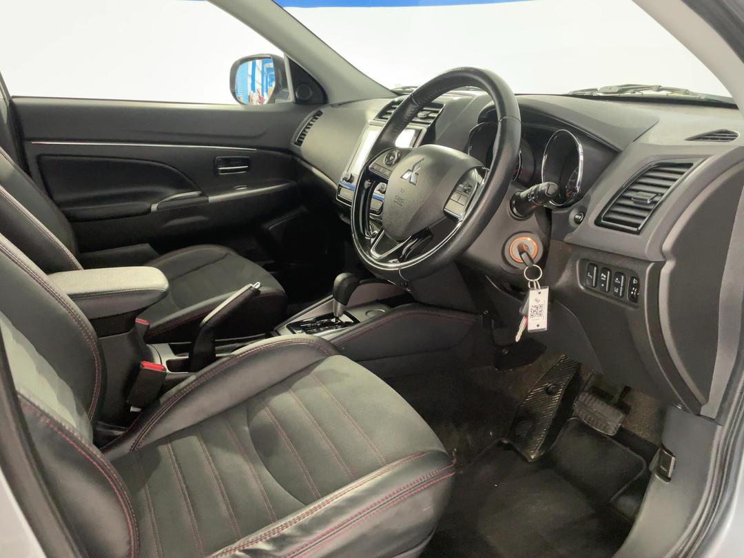 Photo '16' of Mitsubishi ASX