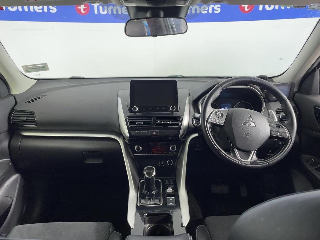 Photo '17' of Mitsubishi Eclipse Cross
