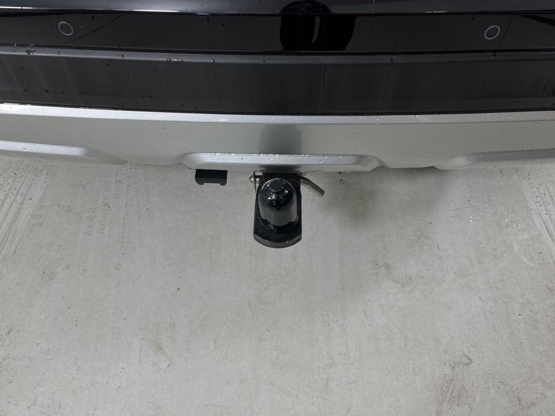 Photo '24' of Mitsubishi Eclipse Cross