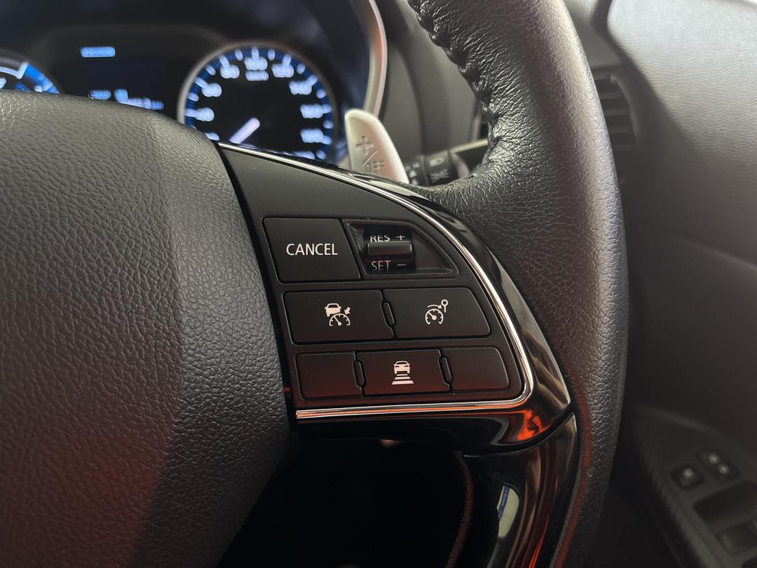 Photo '25' of Mitsubishi Eclipse Cross