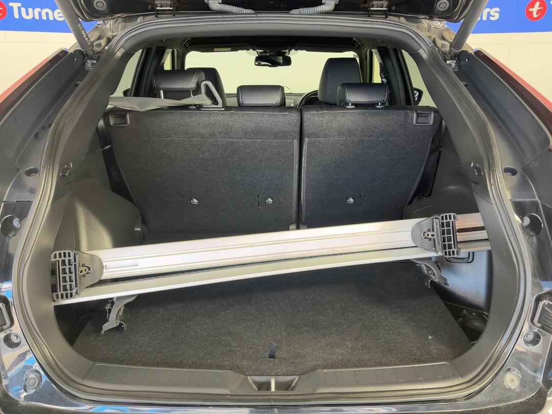Photo '14' of Mitsubishi Eclipse Cross