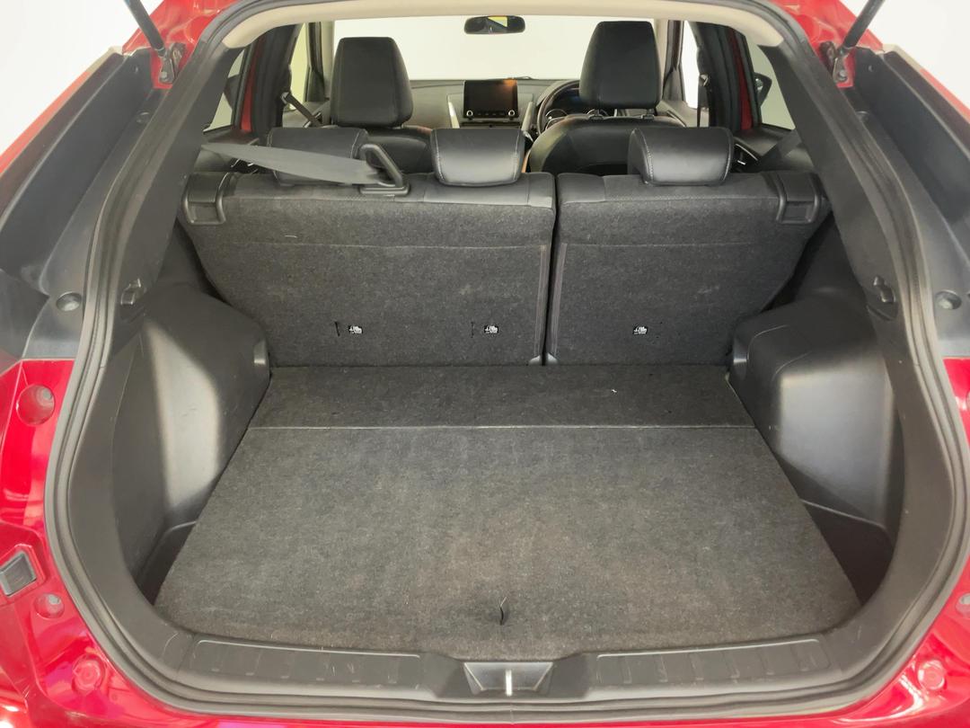 Photo '14' of Mitsubishi Eclipse Cross