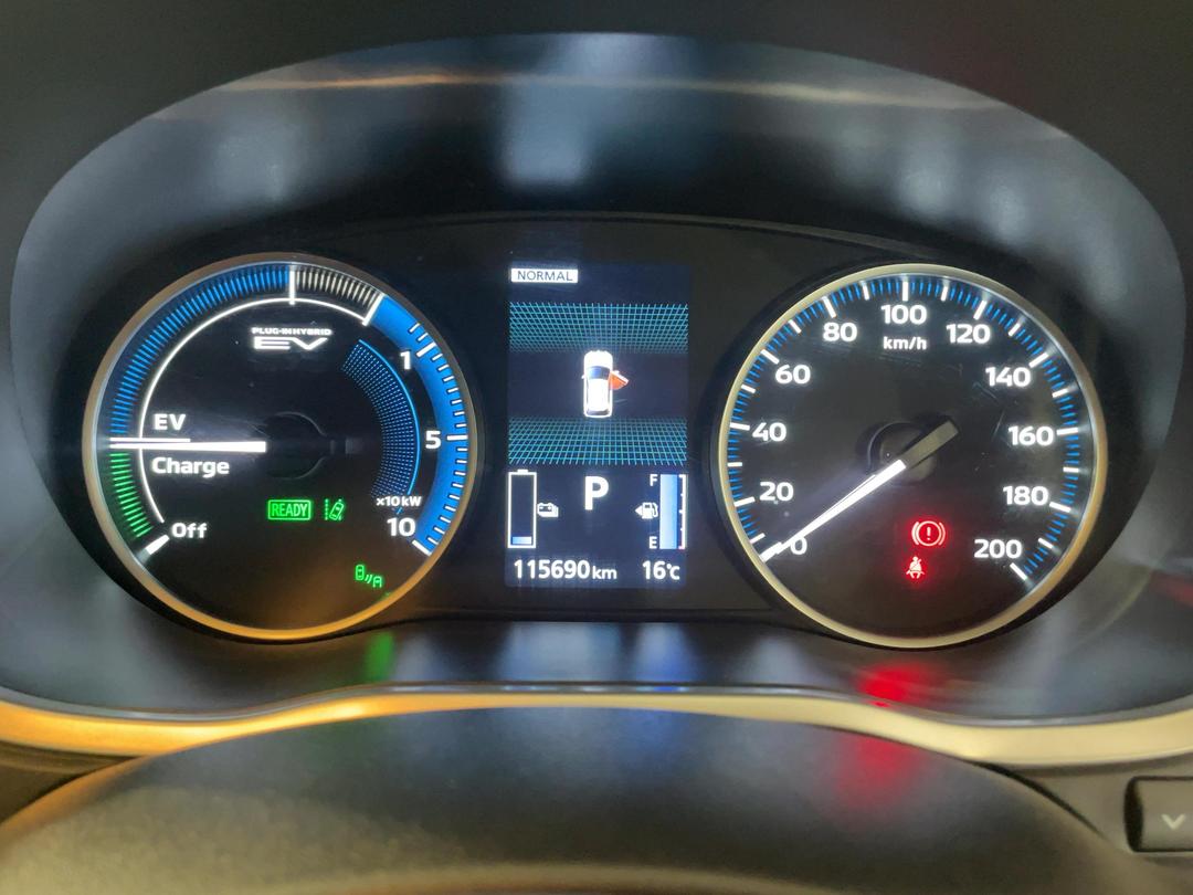 Photo '21' of Mitsubishi Eclipse Cross